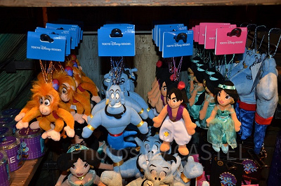 アラジンキャラクターたちのキーチェーン