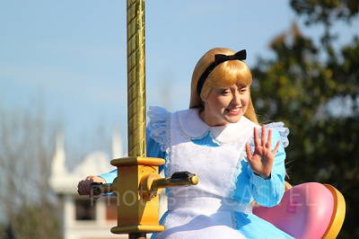 ハピネス・イズ・ヒアのアリス