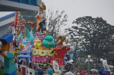 アリスのフロート