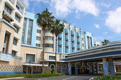 アンバサダーホテルの外観