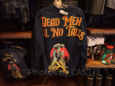 2026】アナハイムディズニーの服16選！限定Tシャツ・ベースボール