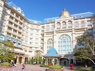 ディズニーランドホテルの外観♪
