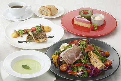 アゼリアのディナー