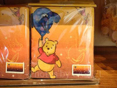 ディズニーうとうと眠るプーさんグッズ：バスタオル（プーさん）