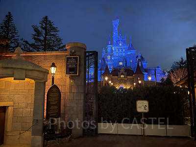 美女と野獣“魔法のものがたり”は1/25まで休止