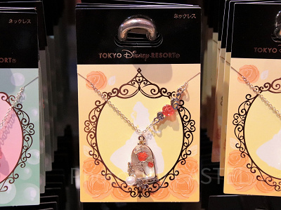 ベルのネックレス