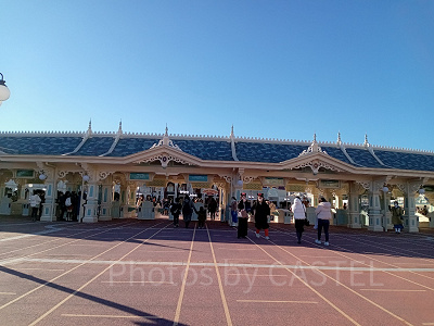 最低でも1時間前に着いておくとベスト！