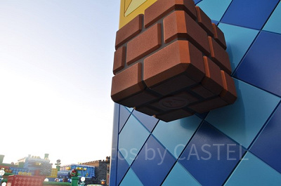 ユニバのパワーアップバンド:ブロックはエリア内のいたるとろに散らばっている!