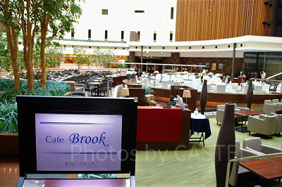 カフェ　ブルック