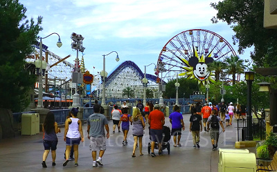 カリフォルニアスクリーミンの体験談＆アトラクション内容