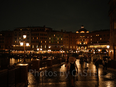 メディテレーニアンハーバーを臨む東京ディズニーシーのレストランでも使える