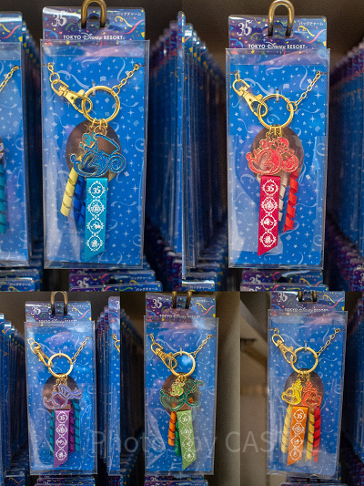 ディズニーグッズ　まとめ売り ディズニーグッズ買取】ぬいば・トミカ・フィギュア・リーメント等