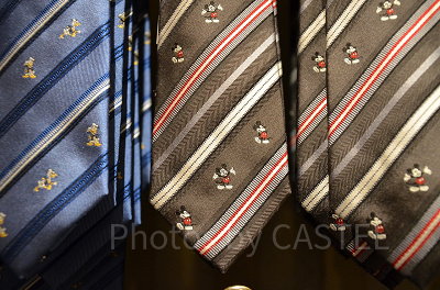 キャラクターストライプ（ミッキー）