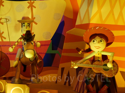 東京ディズニー版では登場しないキャラクターたちも！