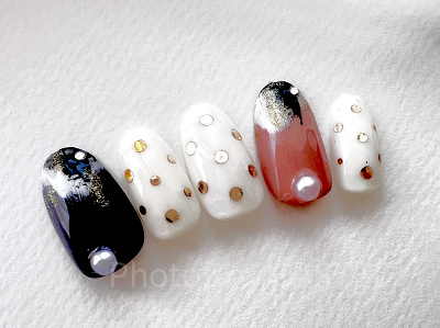 チップとデールモチーフネイル