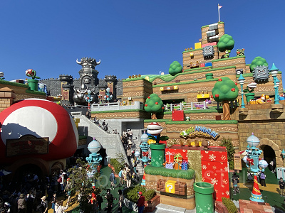 マリオエリア内にもクリスマス装飾が登場！