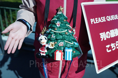 クリスマスツリーデザインのポップコーンバケット
