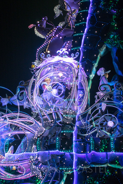 シンデレラのかぼちゃ馬車フロート