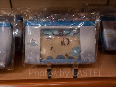 クラシックキングダムポーチ