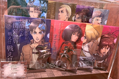 コレクタブルクリアファイル&ステッカー〔USJ×進撃の巨人〕