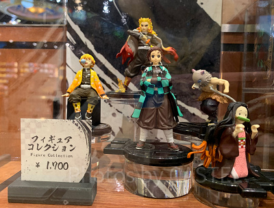 コレクタブルフィギュア(USJ鬼滅の刃グッズ2024)