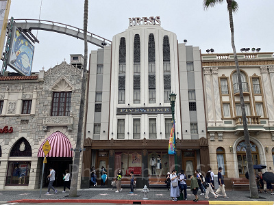 「クレス・ビル」：ハリウッド大通り6611番地