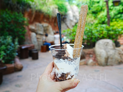 2026年7月最新】ディズニーランドのチュロス全4種類の味・販売場所