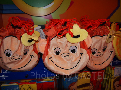 おさるのジョージ・顔型ポーチ（巾着）