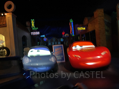 ディズニーカルフォルニアアドベンチャーのアトラクション：ラジエーター・スプリングス・レーサー