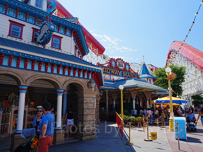 ディズニーカルフォルニアアドベンチャーのアトラクション：トイ・ストーリー・ミッドウェイ・マニア