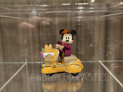 ディズニー・ビークル・コレクション〈トミカ〉（ミニー）