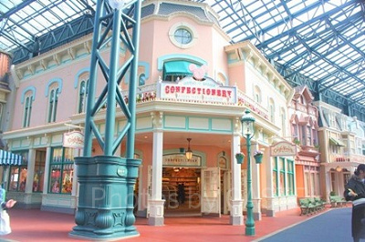 ディズニーでは2020年10月よりお買い物袋が有料に