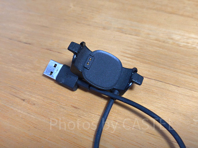 カリフォルニアアナハイムディズニー：マジックバンド＋の充電アダプター