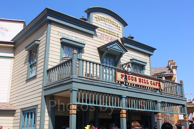 ディズニーランドチュロス:ペコスビル・カフェ