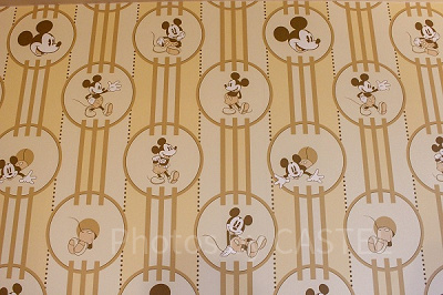 ディズニーランドホテル・ミッキーマウスルームの壁紙