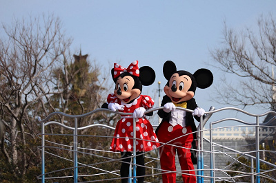 ディズニーランドのショープログラム「ジャンボリミッキー」