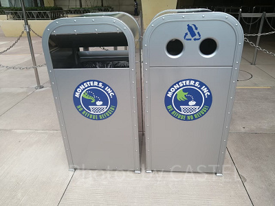 ディズニーランドのゴミ箱（トラッシュカン）