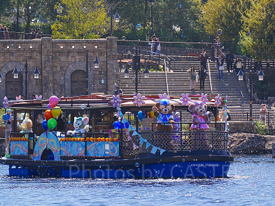 ダッフィー＆フレンズのカラフルハピネスジャーニー