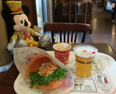 お酒はほどよく、パークを楽しみましょう!