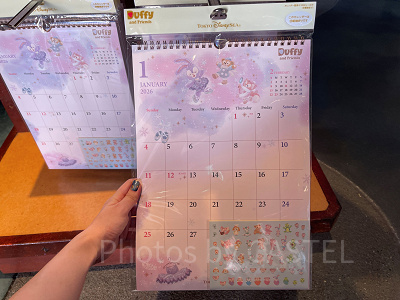 壁掛けカレンダー（ダッフィー＆フレンズ）