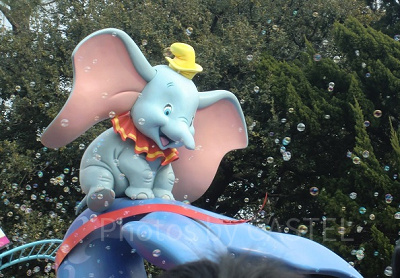 パレードのダンボ