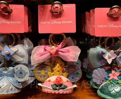 イヤーハットキーチェーン