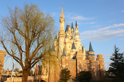 お年寄りにも優しいディズニーランド