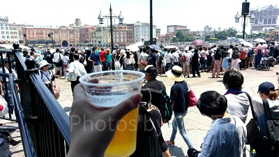 お酒片手にディズニーシーを楽しみましょう!