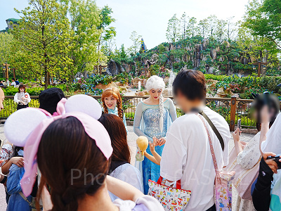 ファンタジースプリングスのキャラクターグリーティング方法