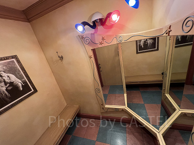 フィガロズ・クロージアー　店内