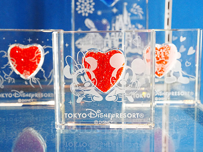 ディズニーランドのショップ「ガラスの靴」の商品一覧！グラスや