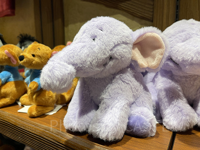 ふわふわでかわいい！ディズニーで買えるくまのプーさんのぬいぐるみ12選！
