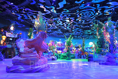 完全屋内の「トリトンズ・キングダム」