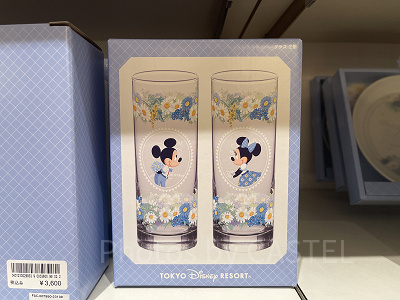 disney blue ever after グラス、ハンドクリーム入浴剤セット